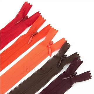 Zip invisible en línia