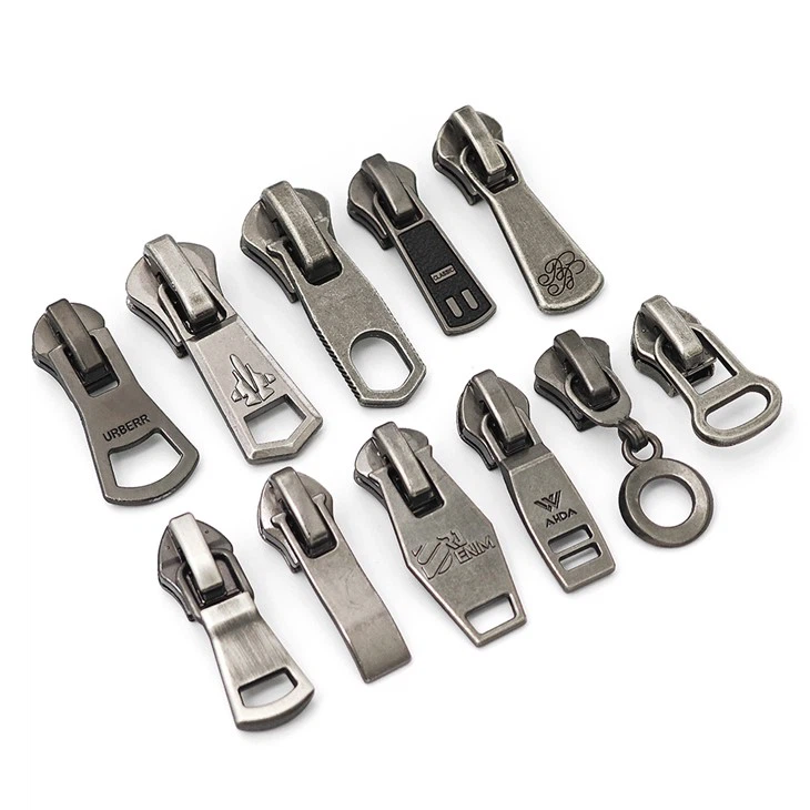 Lockable Zipper Pulls